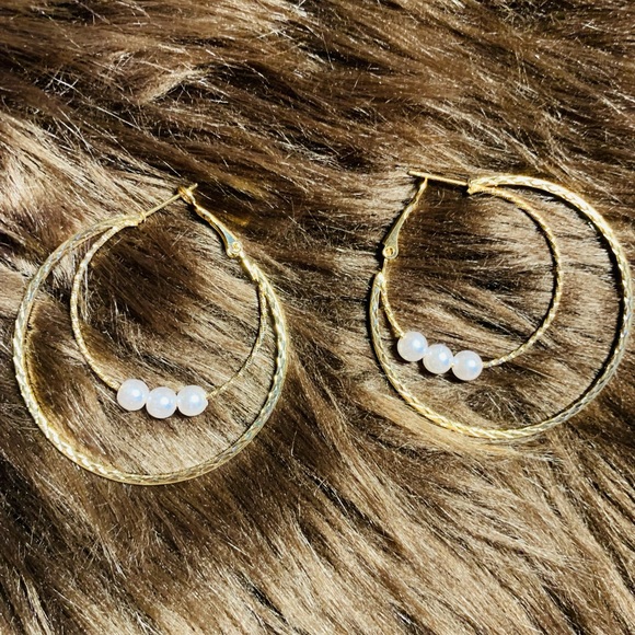 Large Hoop Earrings - Picture 3 of 4